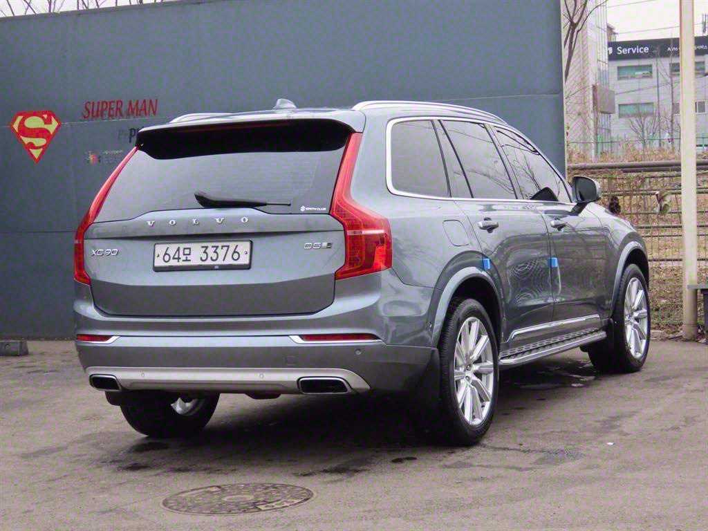 Volvo XC90 - Vista 4