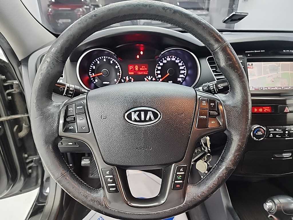 KIA K7 - Vista 9