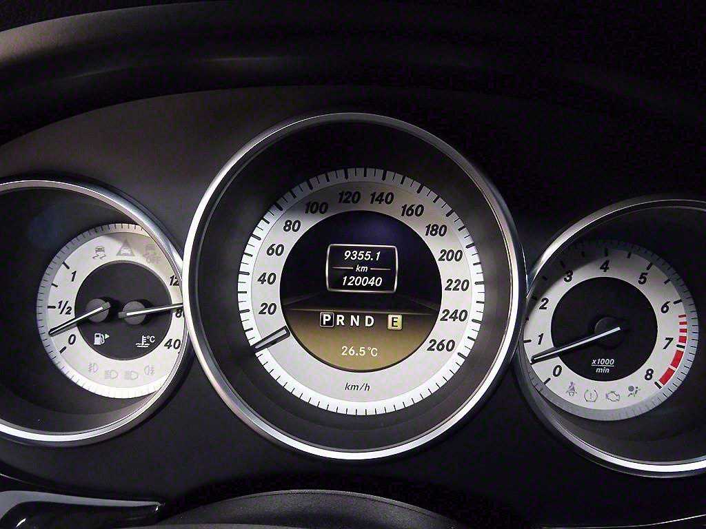 Mercedes Benz CLS Class - Vista 9