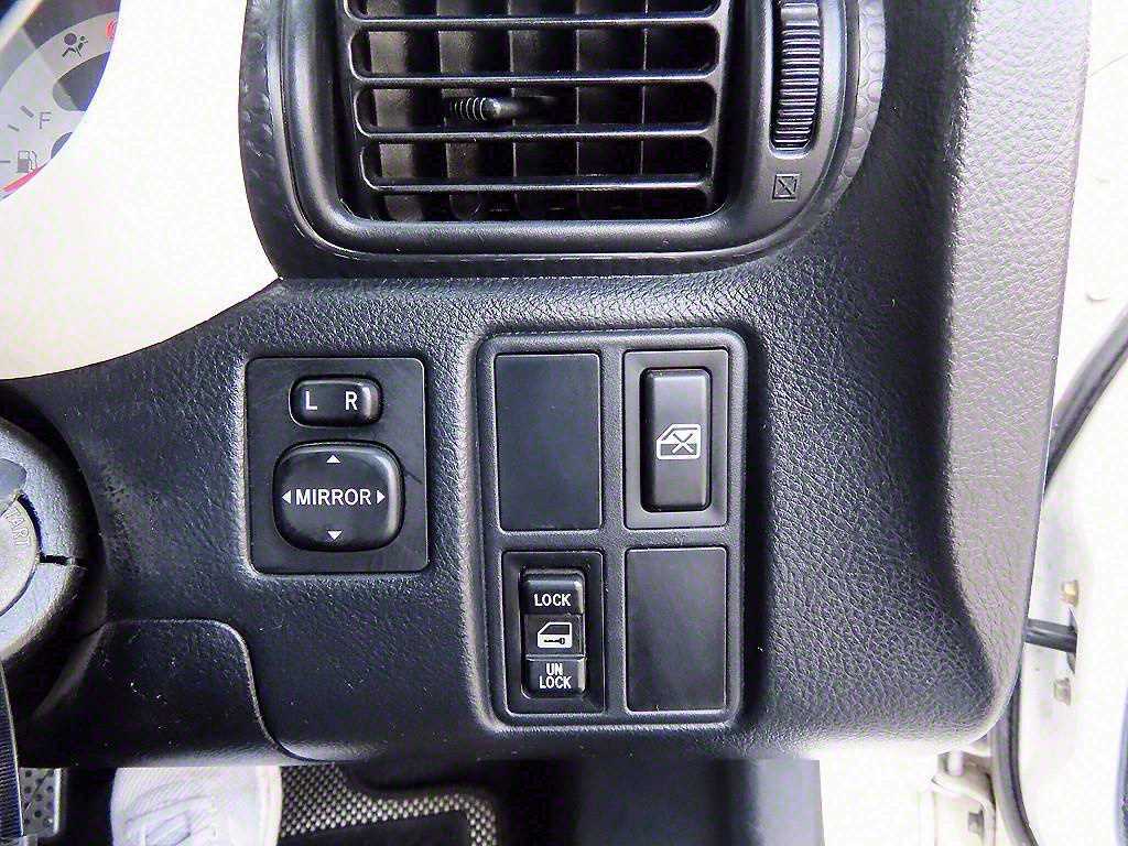 Toyota MR 2001 Blanco - Importación desde Corea - HF Imports Iquique - Foto 17