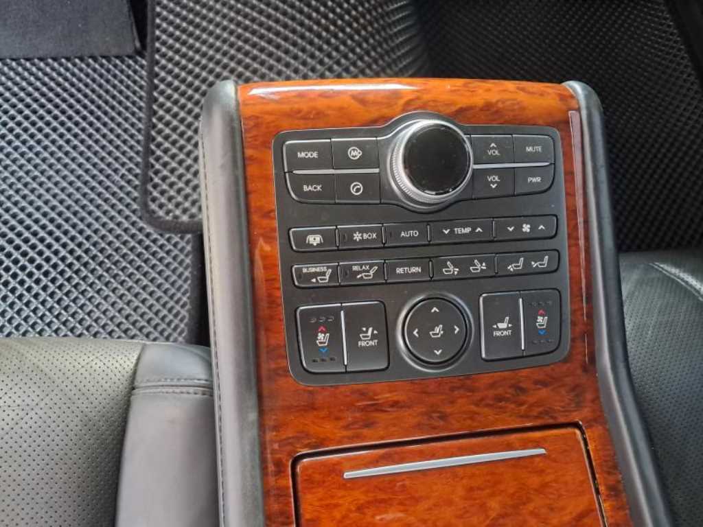 HYUNDAI Equus 2012 Negro - Importación desde Corea - HF Imports Iquique - Foto 15