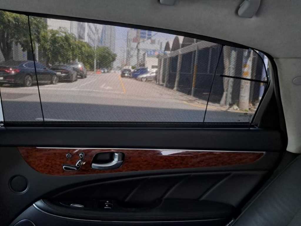 HYUNDAI Equus 2012 Negro - Importación desde Corea - HF Imports Iquique - Foto 17