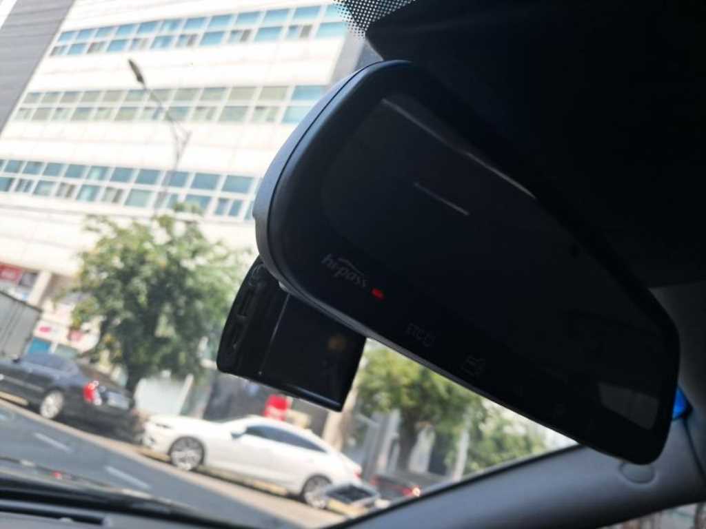 HYUNDAI Equus - Vista 11