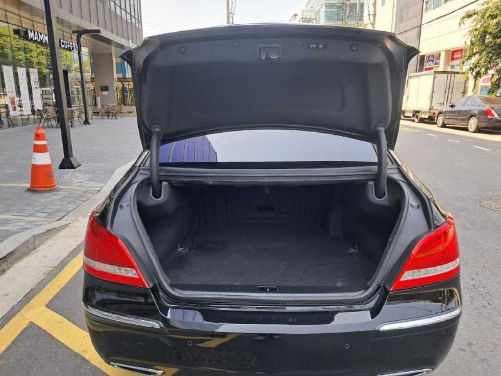 HYUNDAI Equus 2012 Negro - Importación desde Corea - HF Imports Iquique - Foto 20