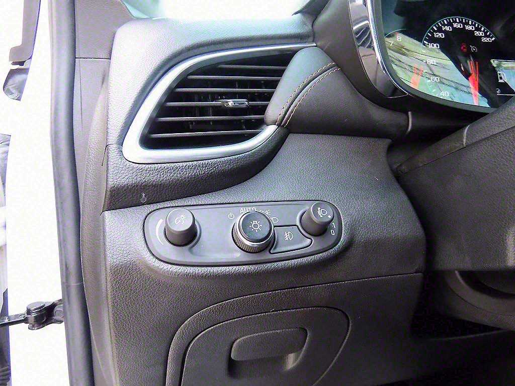 Chevrolet Trax - Vista 12