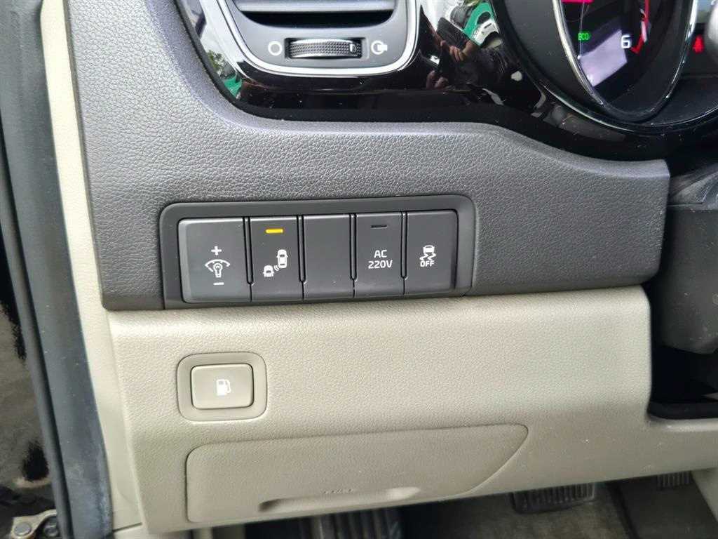 KIA Carnival 2018 Negro - Importación desde Corea - HF Imports Iquique - Foto 18