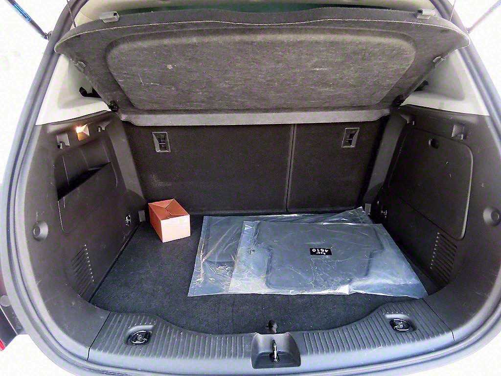 Chevrolet Trax 2021 Blanco - Importación desde Corea - HF Imports Iquique - Foto 16