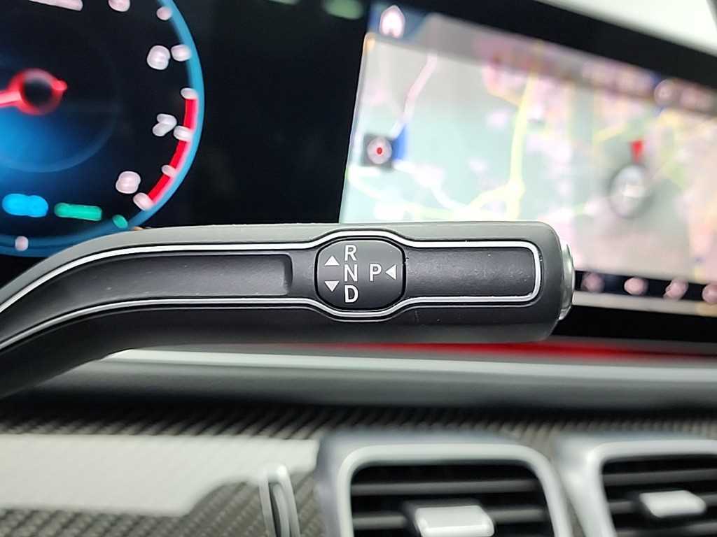 Mercedes Benz GLE Class - Vista 8