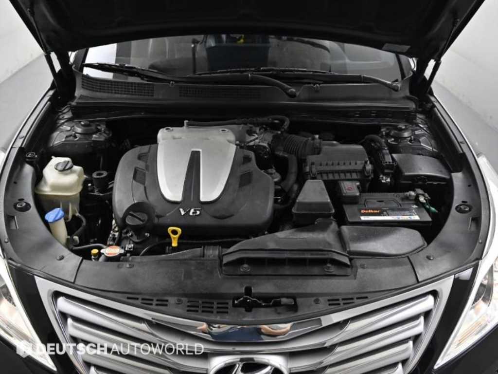 HYUNDAI Grandeur - Vista 6