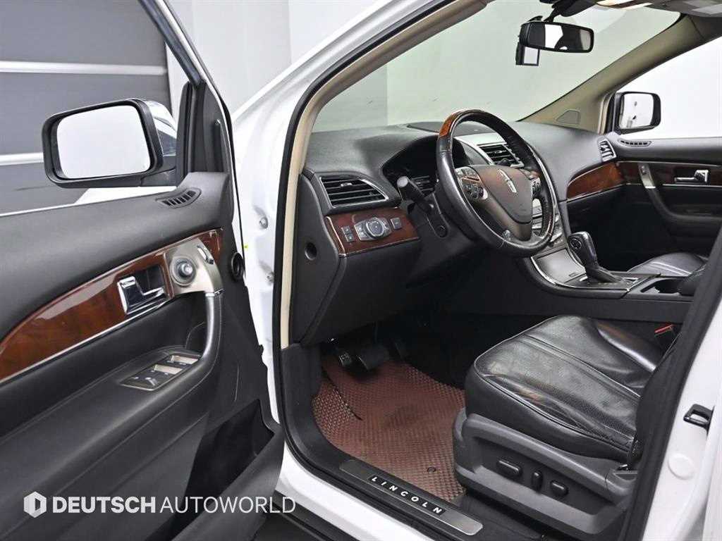 Lincoln MKX - Vista 11