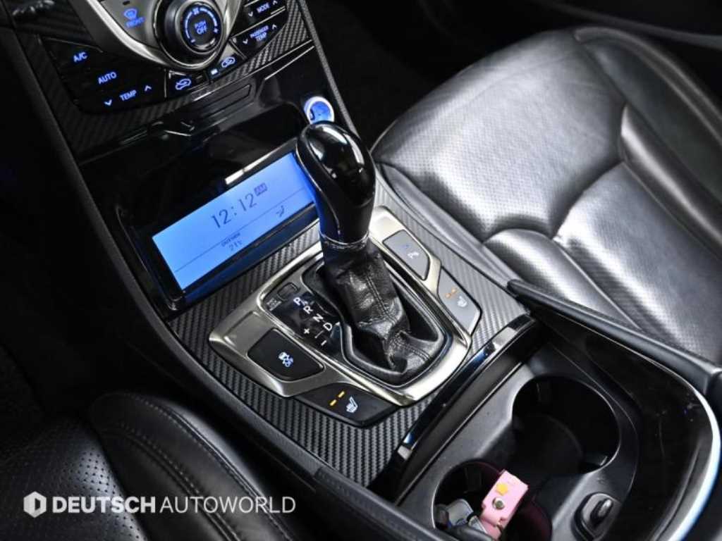 HYUNDAI Grandeur - Vista 9