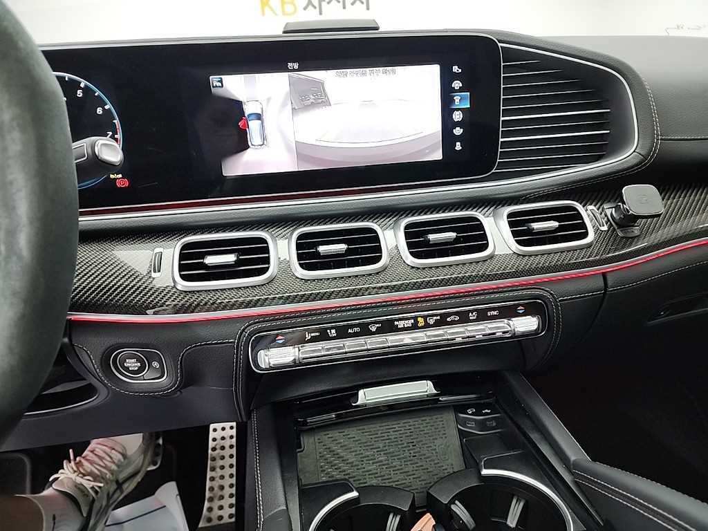 Mercedes Benz GLE Class - Vista 10