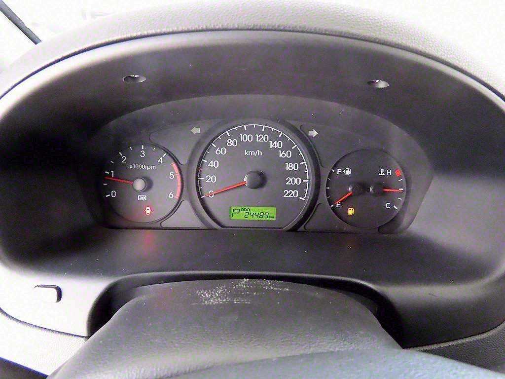 HYUNDAI Starex - Vista 8