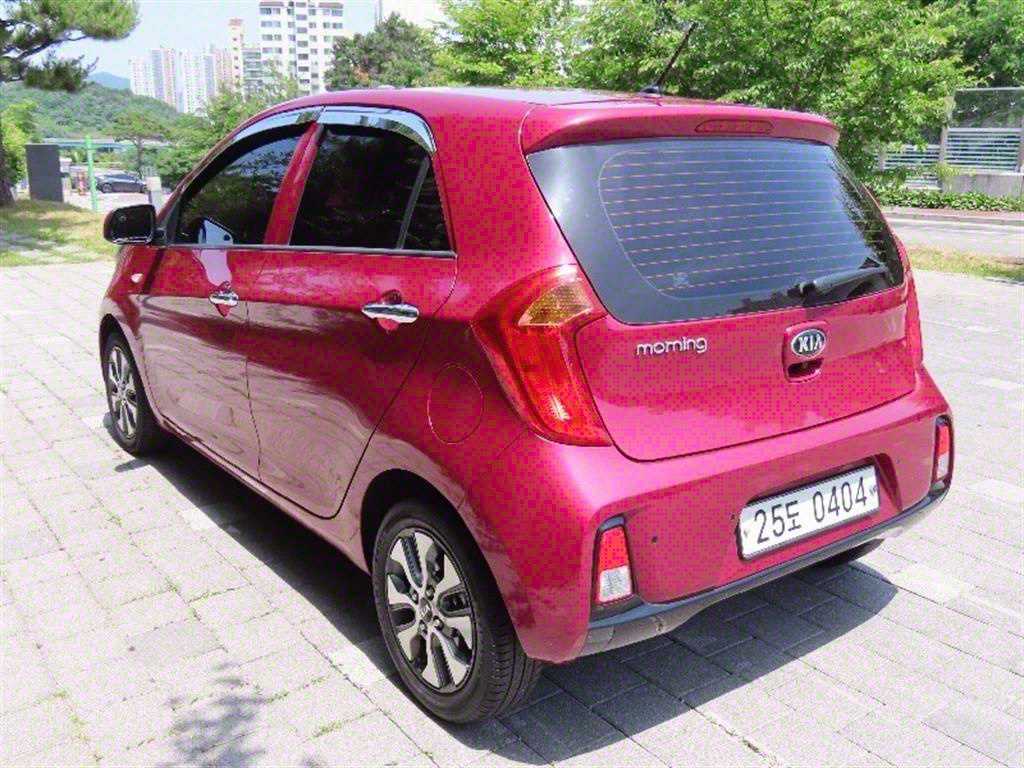 KIA Morning - Vista 4