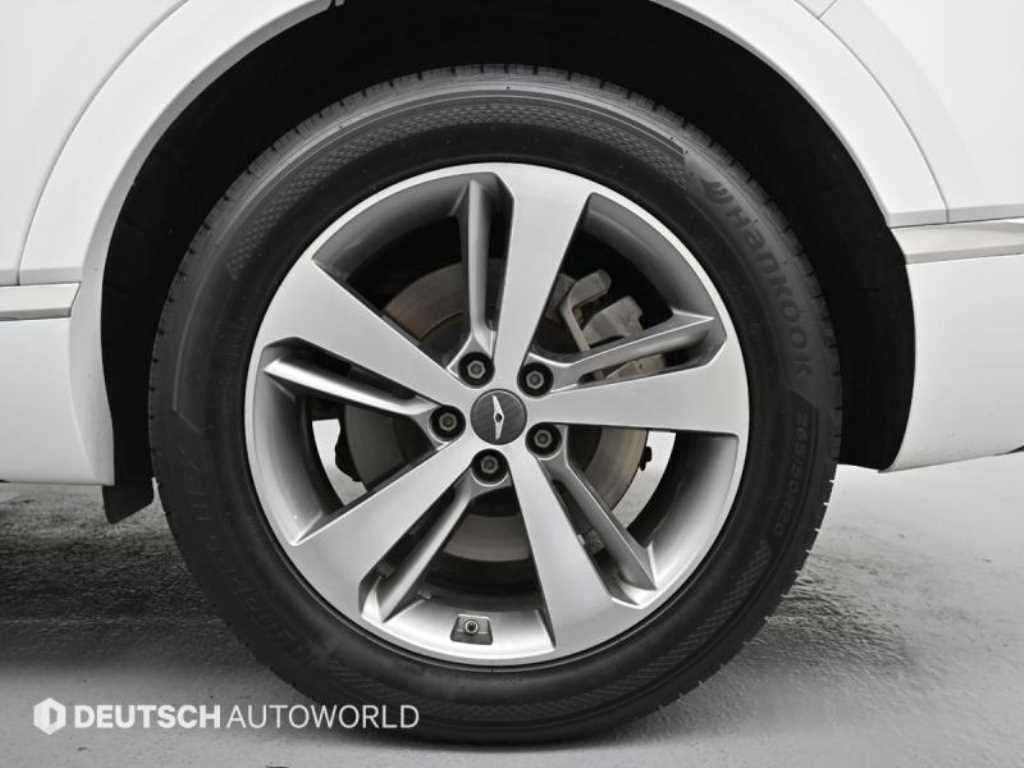 Genesis GV80 - Vista 5