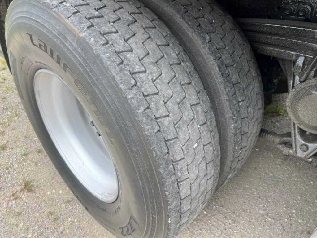 medium and large cargo Cargo - Vista 11