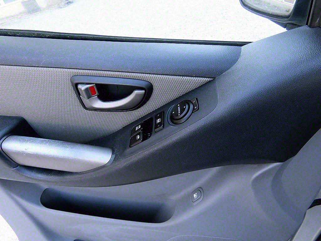 HYUNDAI Starex - Vista 12