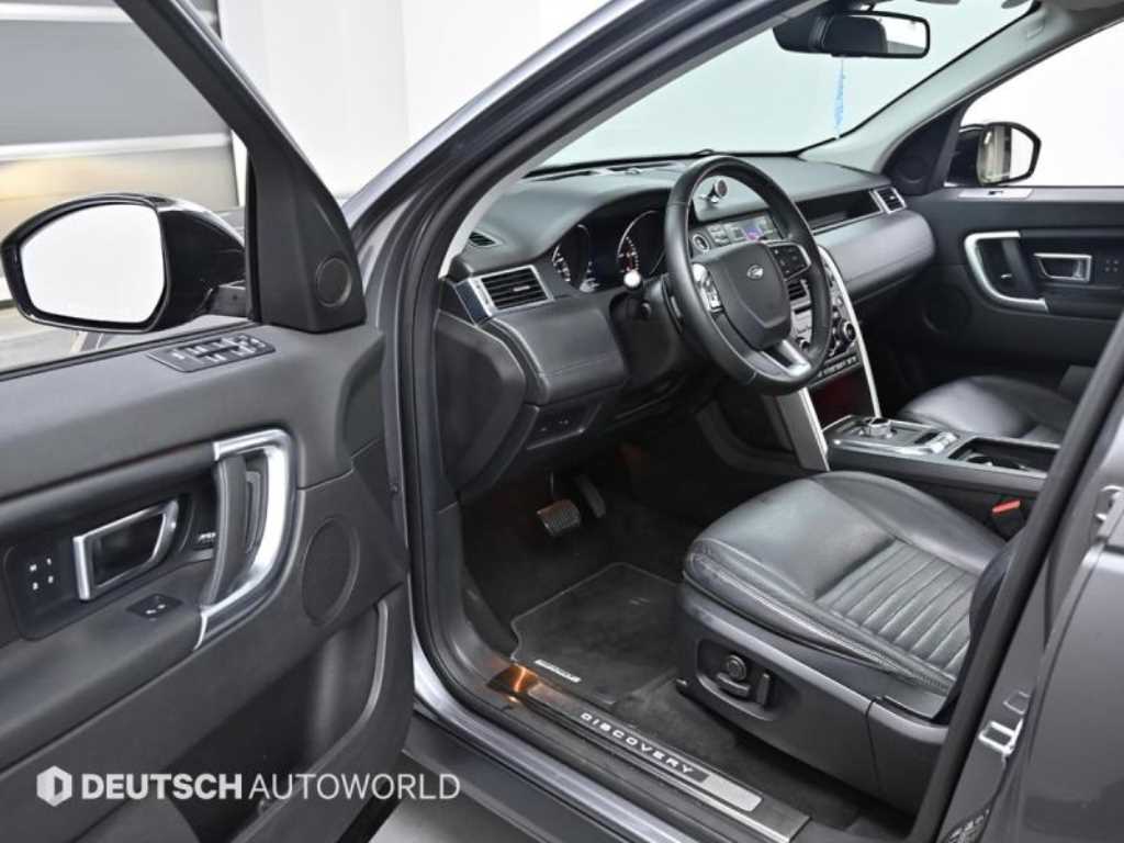 Land Rover Discovery Sports - Vista 11