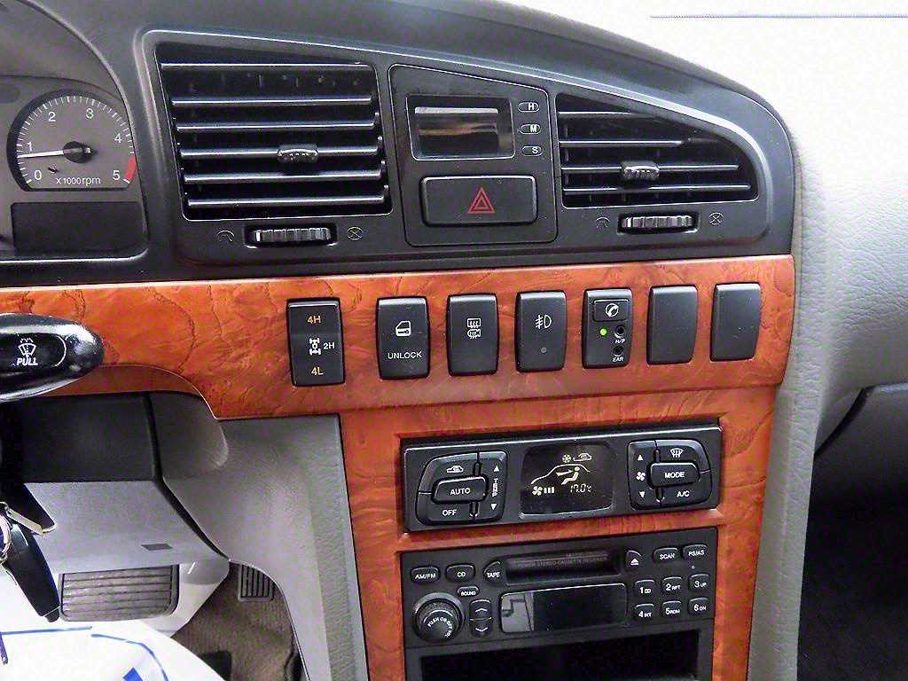 Ssangyong Musso 2004 Blanco - Importación desde Corea - HF Imports Iquique - Foto 13