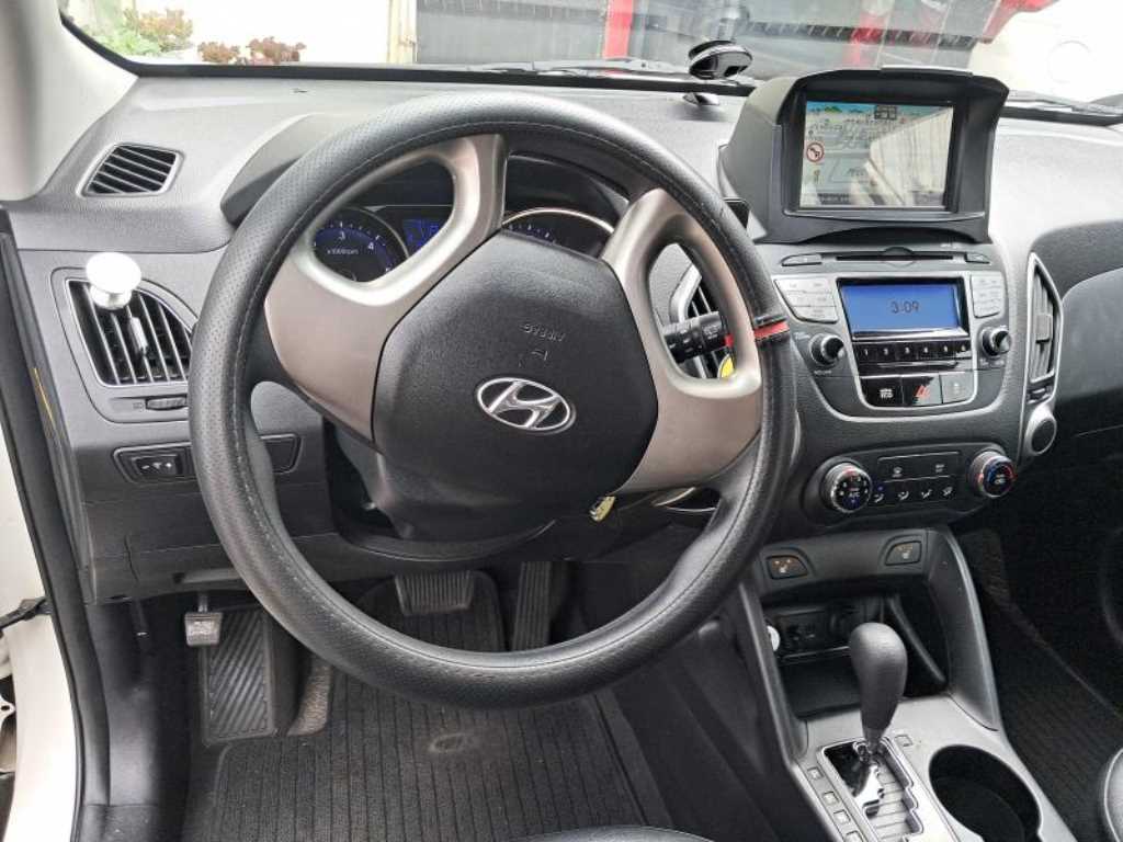 HYUNDAI Tucson 2013 Blanco - Importación desde Corea - HF Imports Iquique - Foto 13