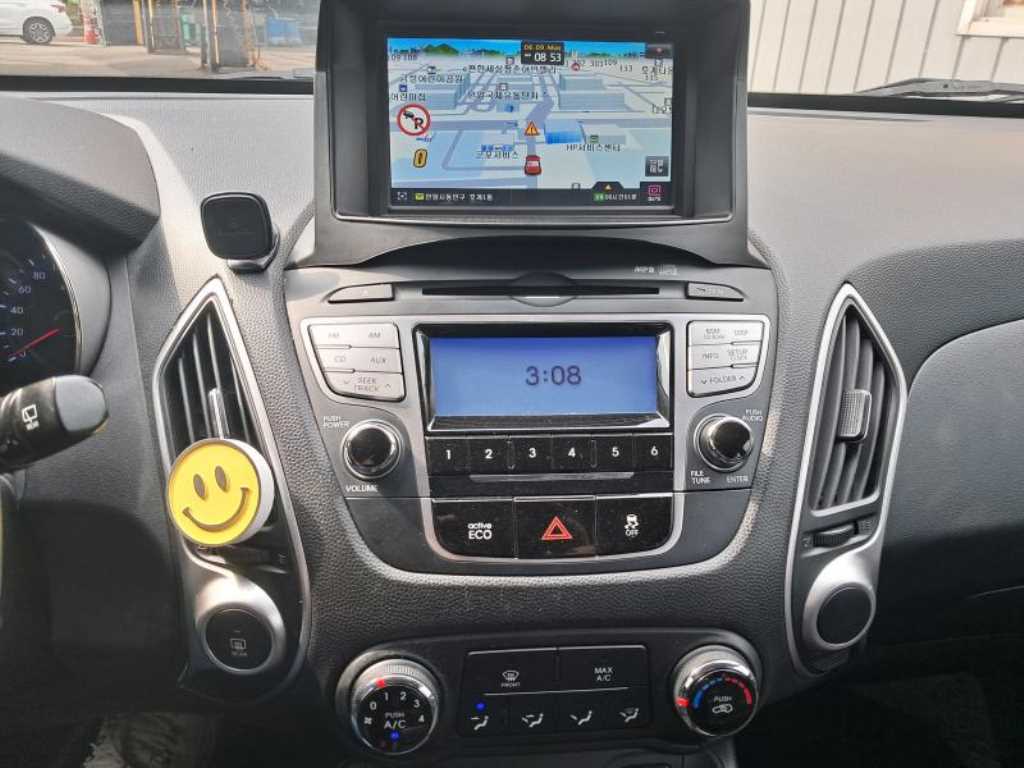 HYUNDAI Tucson - Vista 11