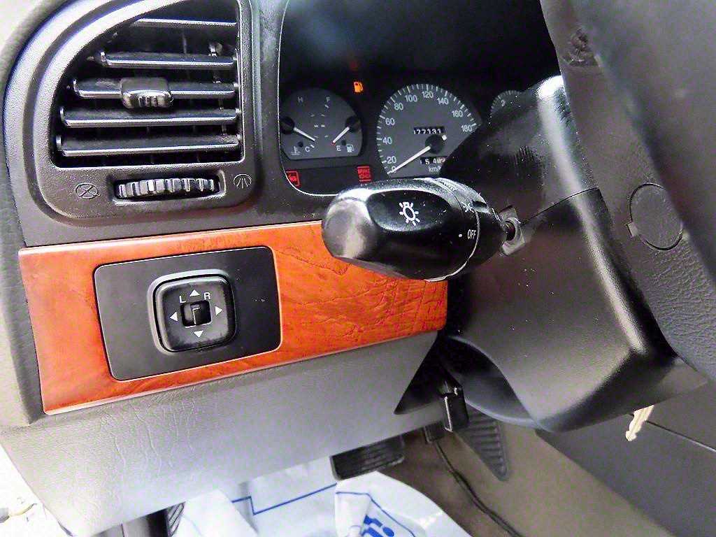 Ssangyong Musso - Vista 12