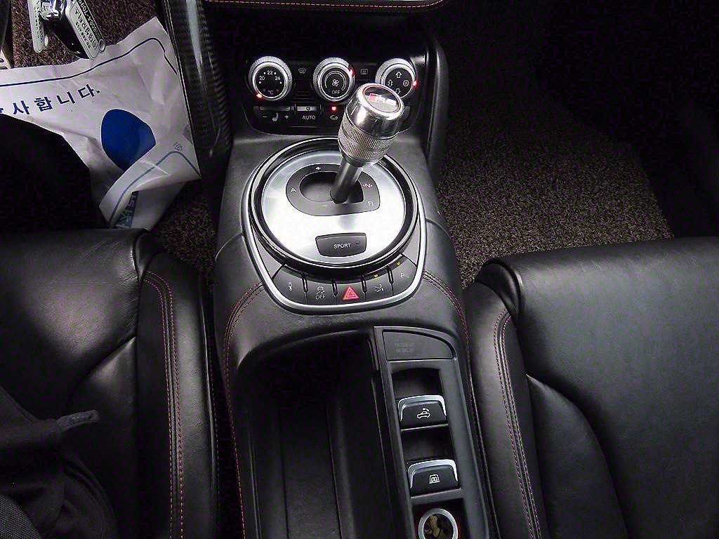 Audi R8 2013 Blanco - Importación desde Corea - HF Imports Iquique - Foto 15