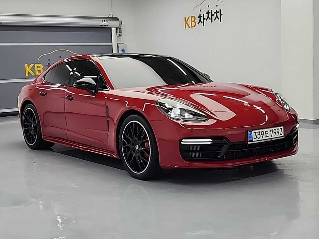 Porsche Panamera - Vista 4