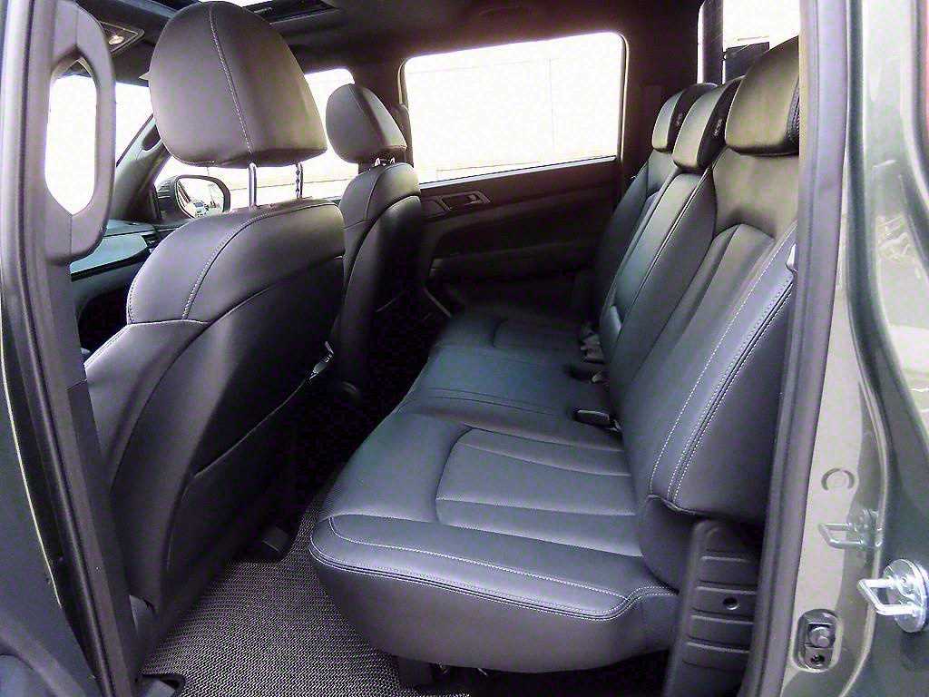 Ssangyong Rexton - Vista 6