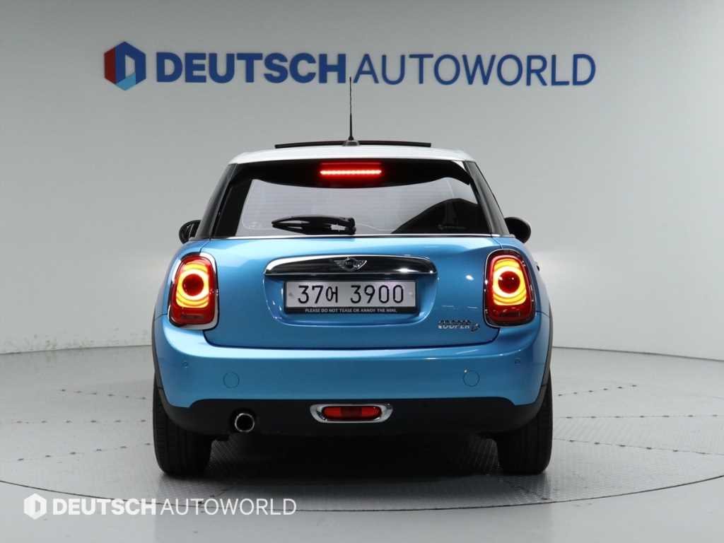 Mini Cooper - Vista 4