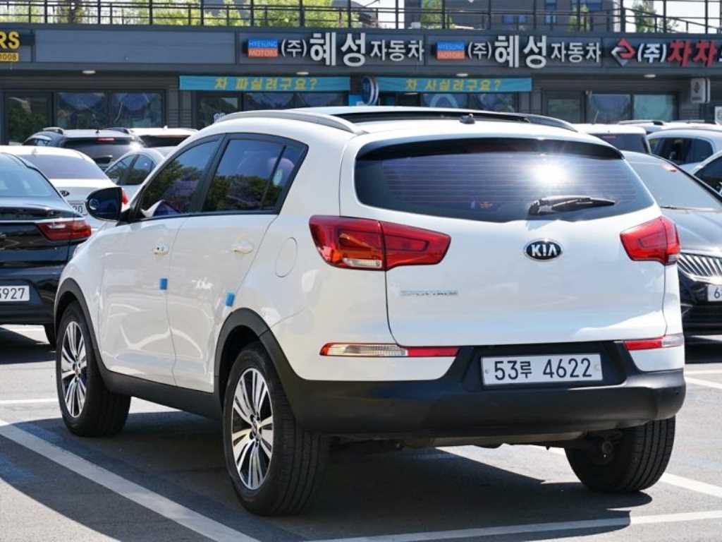 KIA Sportage - Vista 6