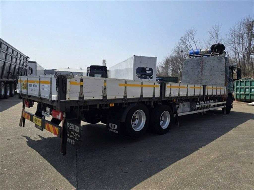 medium and large cargo Cargo - Vista 4