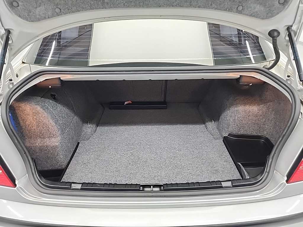 BMW 3 series 2004 Gris - Importación desde Corea - HF Imports Iquique - Foto 18