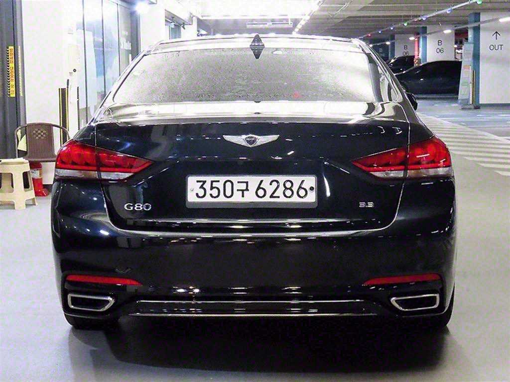 Genesis G80 - Vista 5