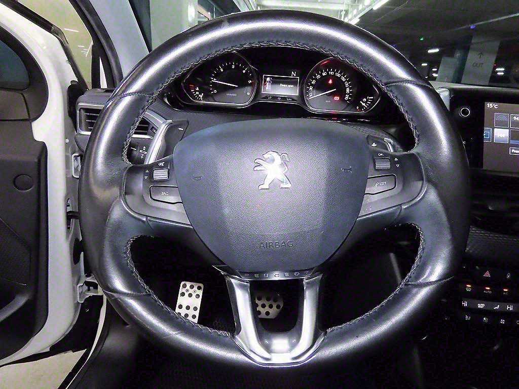 Peugeot 2008 - Vista 8
