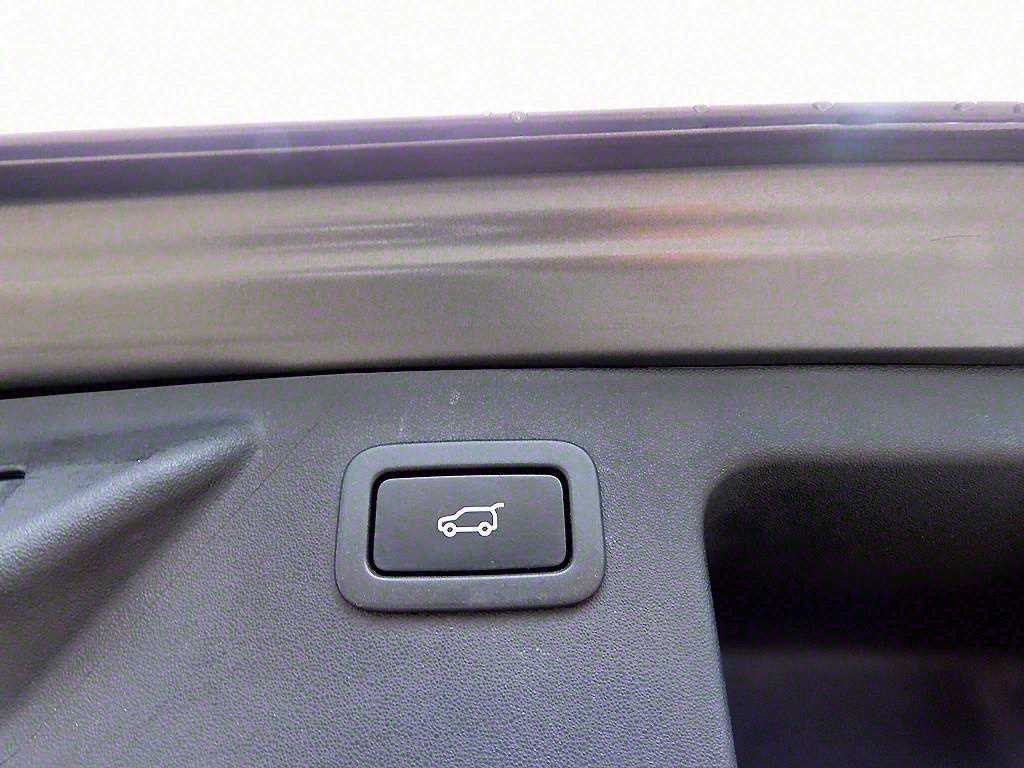 Land Rover Discovery Sports 2016 Gris - Importación desde Corea - HF Imports Iquique - Foto 18