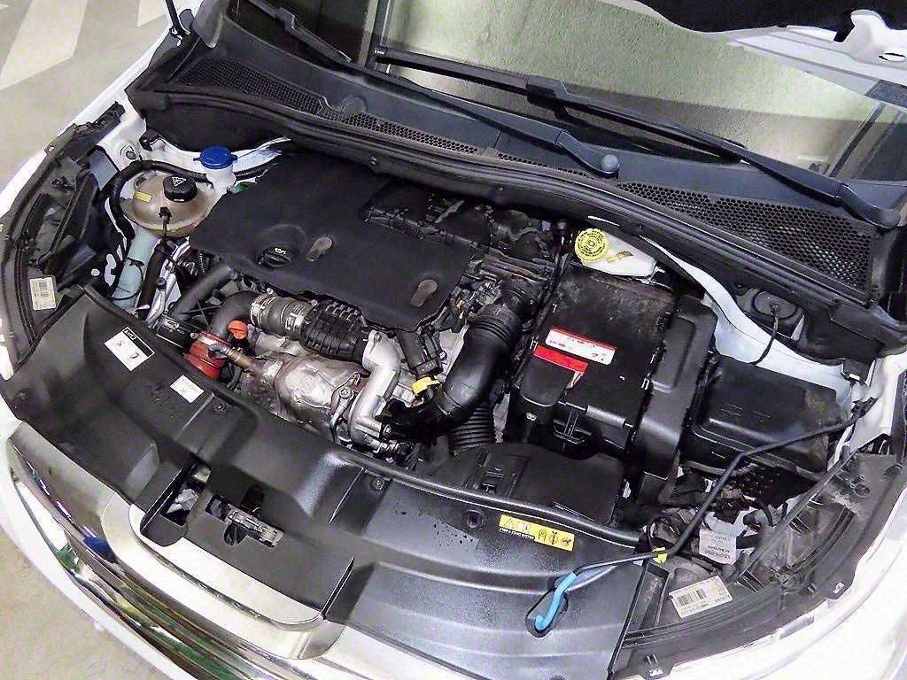 Peugeot 2008 2015 Blanco - Importación desde Corea - HF Imports Iquique - Foto 18