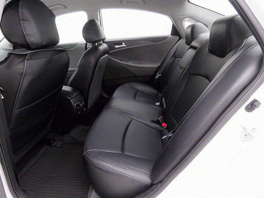 HYUNDAI Sonata - Vista 6