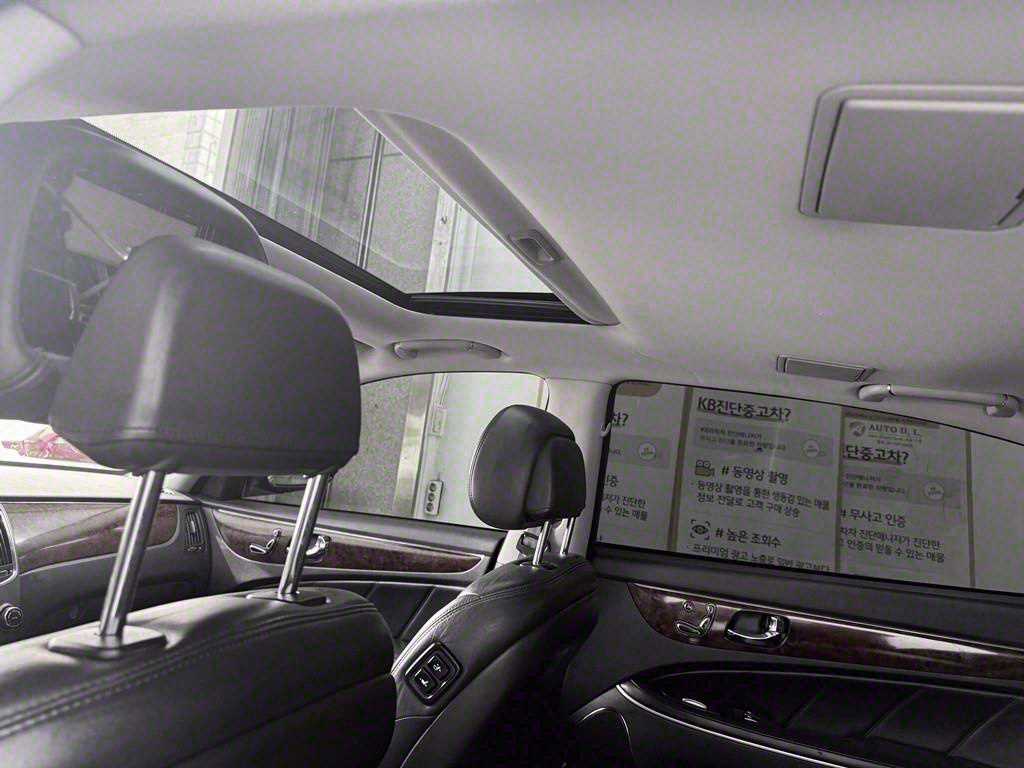 HYUNDAI Equus 2010 Negro - Importación desde Corea - HF Imports Iquique - Foto 17