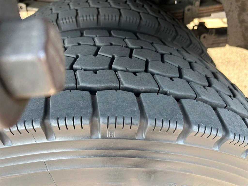 medium and large cargo Cargo 2019 Gris - Importación desde Corea - HF Imports Iquique - Foto 15