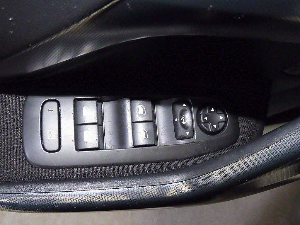 Peugeot 2008 2015 Blanco - Importación desde Corea - HF Imports Iquique - Foto 13