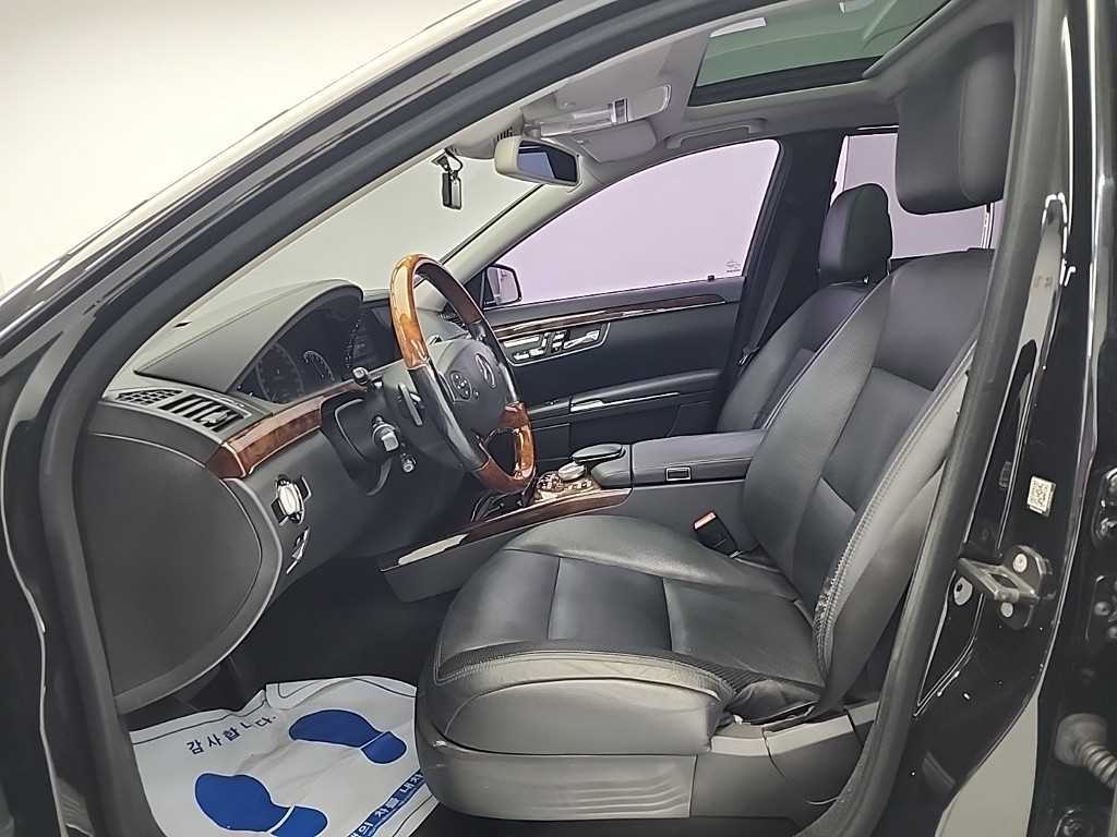 Mercedes Benz S Class - Vista 11