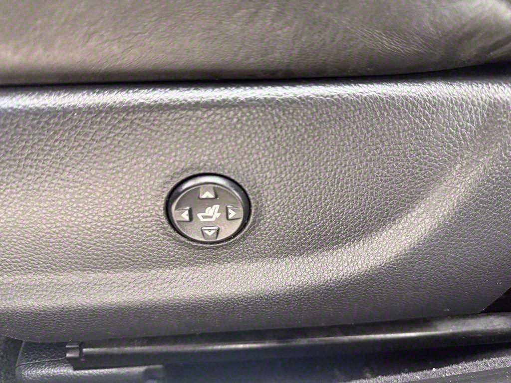 HYUNDAI Equus - Vista 10