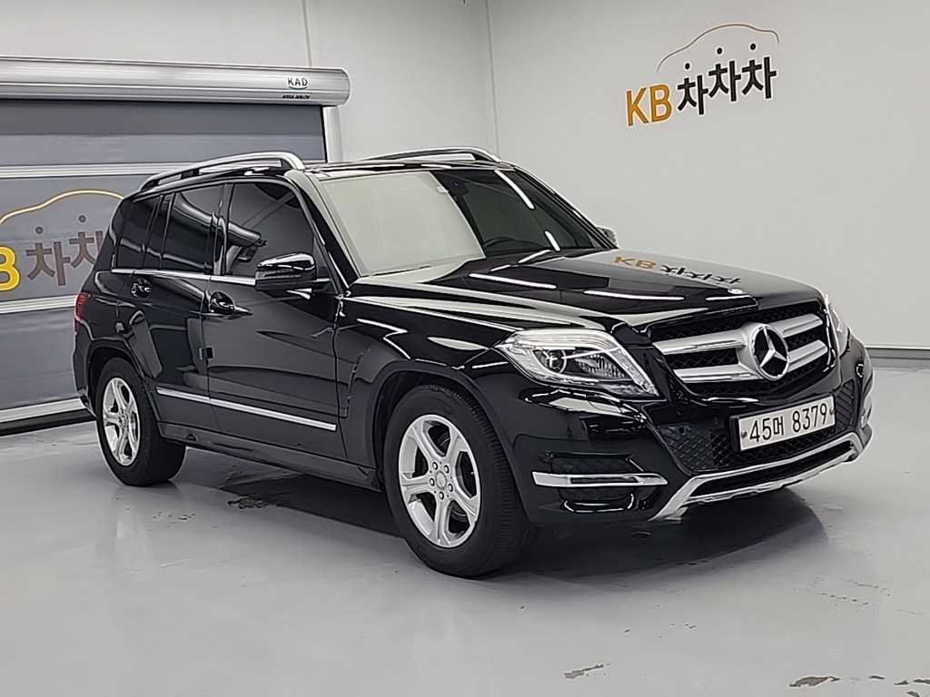 Mercedes Benz GLK Class - Vista 4