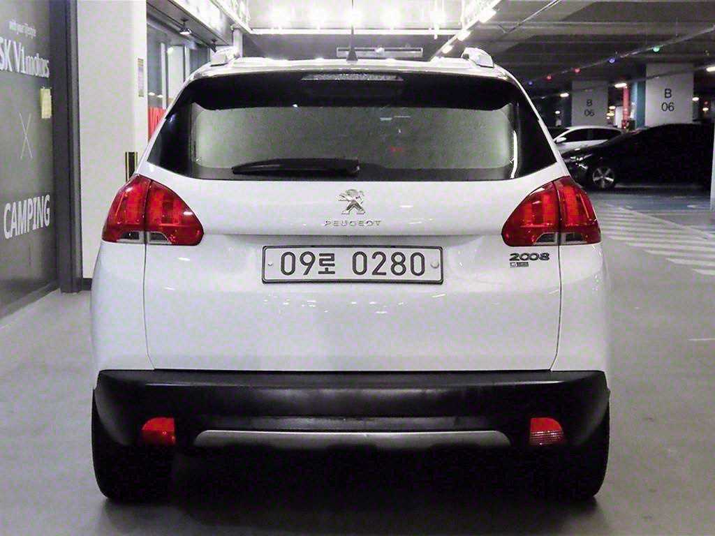 Peugeot 2008 - Vista 5