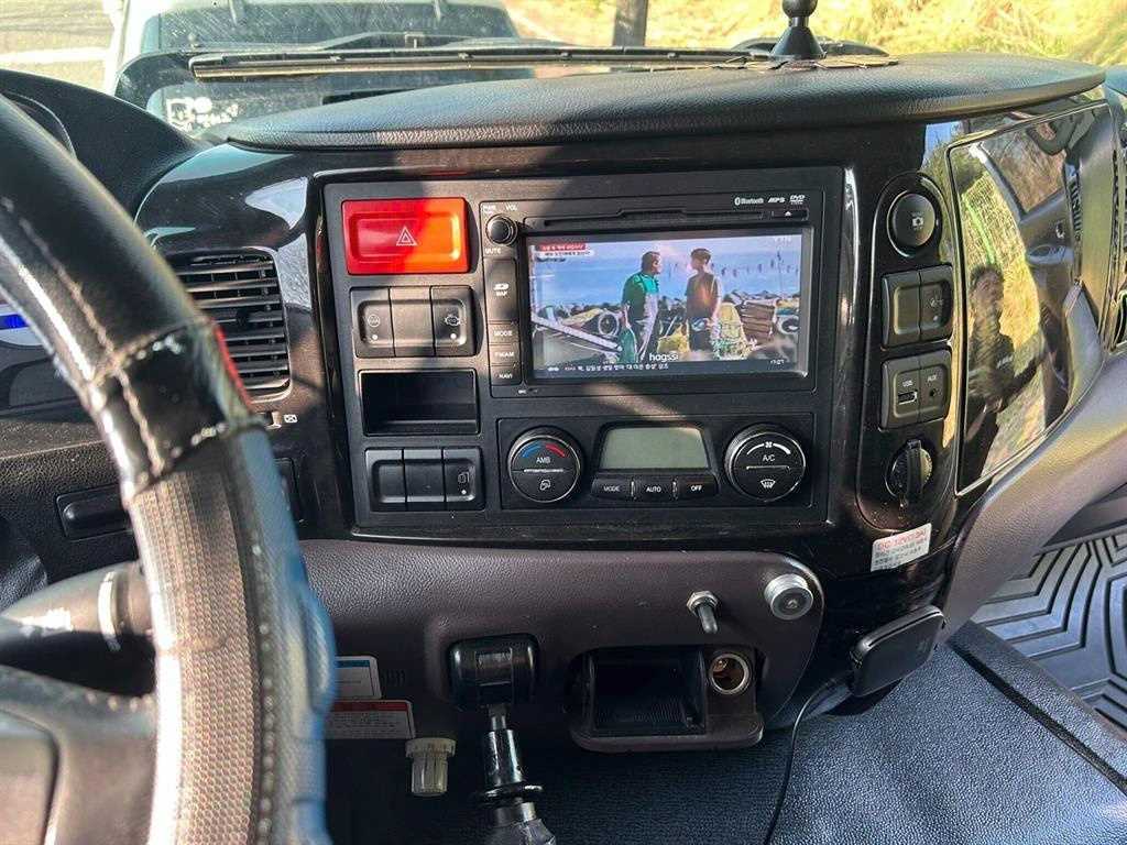 medium and large cargo Cargo - Vista 8