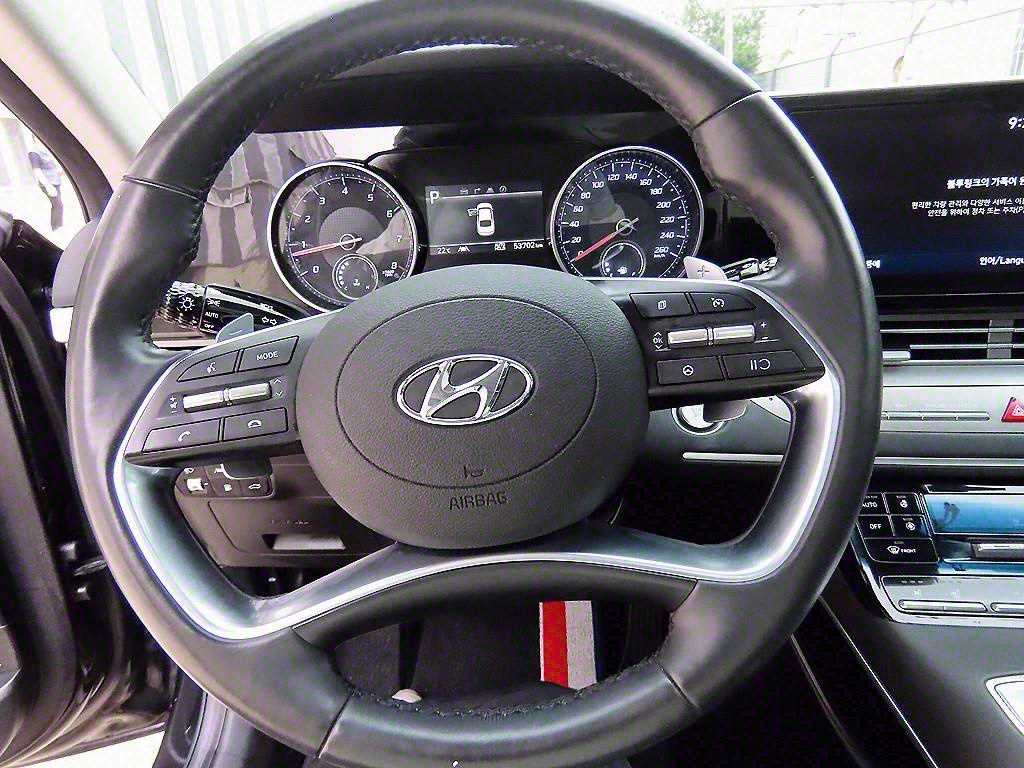 HYUNDAI Grandeur - Vista 8