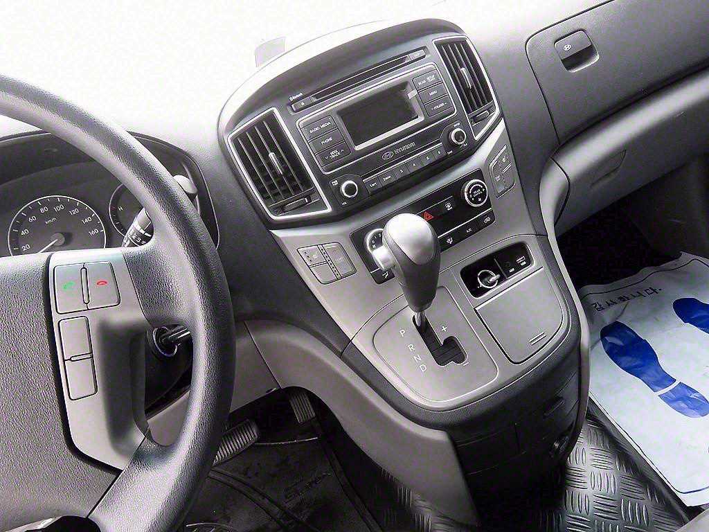 HYUNDAI Starex 2017 Plateado - Importación desde Corea - HF Imports Iquique - Foto 13