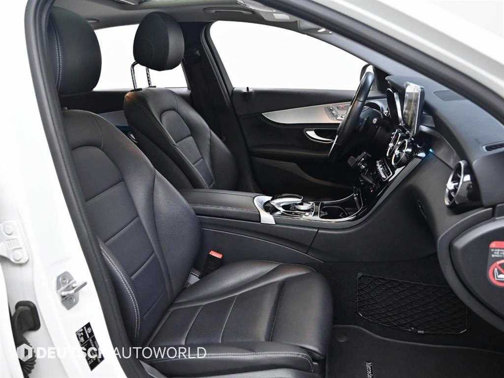 Mercedes Benz C Class - Vista 10