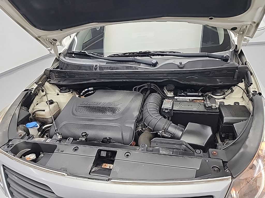 KIA Sportage - Vista 5